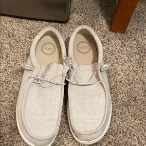 Hey dude shoes